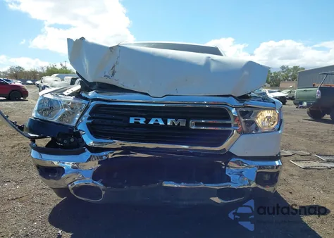 2019 Ram 1500 Big Horn/Lone Star 4X2 6'4 Box из США, поврежденный, VIN 1C6RREBT0KN905109